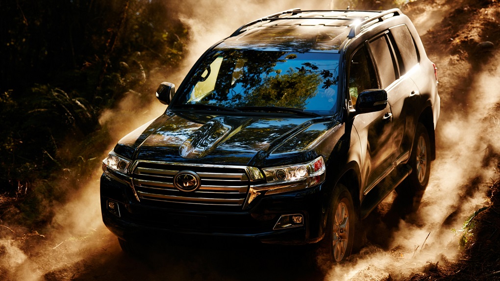 丰田兰德酷路泽—— 风驰电掣